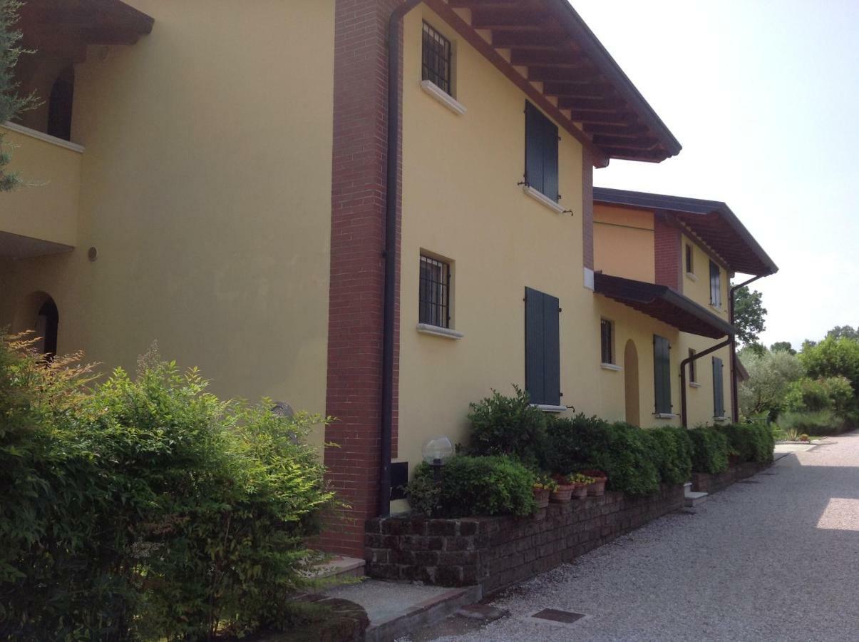 شقة Casale El Galet Moniga del Garda المظهر الخارجي الصورة
