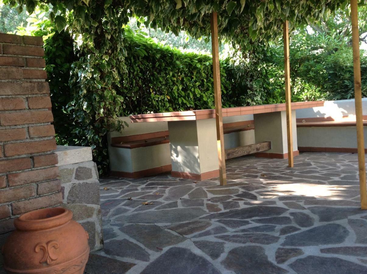 شقة Casale El Galet Moniga del Garda المظهر الخارجي الصورة